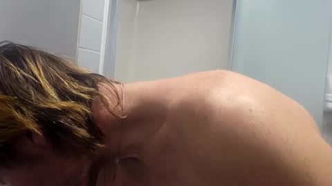 blondeboi72 online show from March 1, 6:06 am