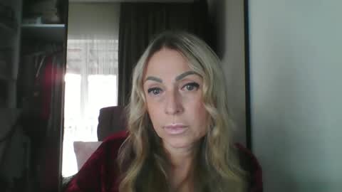 Iren online show from November 1, 9:41 am