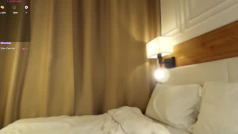 blondoll online show from July 11, 1:54 am