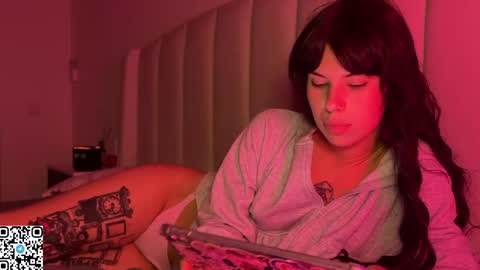 Snapshot of bloominghaze chatting on October 25, 9:48 pm Juli online show from October 25, 9:48 pm