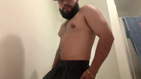 blopez19 online show from April 21, 3:57 am