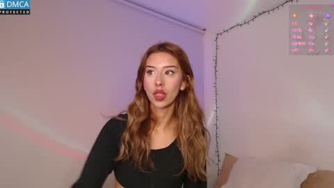 Blue online show from April 21, 2:51 am