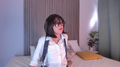 blue_sixx online show from September 17, 2:09 pm