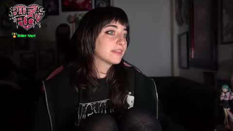 Blue online show from January 6, 2:04 am