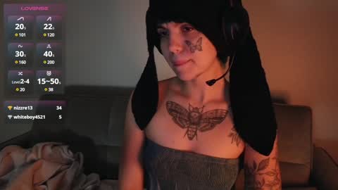 Blue online show from December 5, 5:43 am