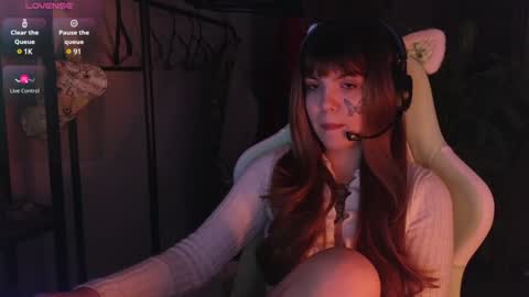 Blue online show from December 25, 5:48 am