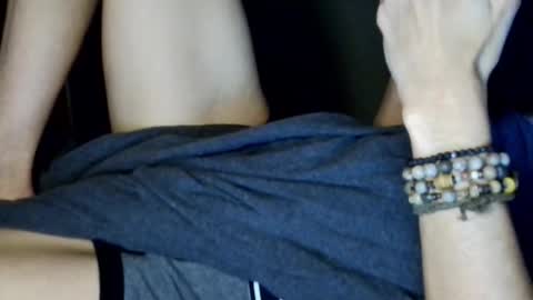 Blueeyedlie online show from December 23, 6:41 am