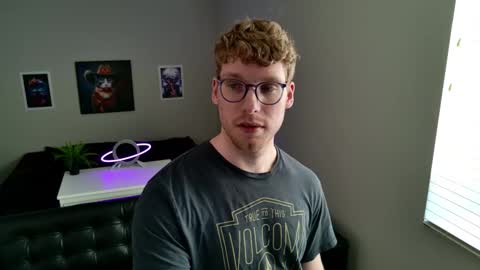 blueeyedtallguy online show from February 25, 8:56 pm