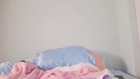 BlueEyes40DDDs online show from March 25, 5:36 am