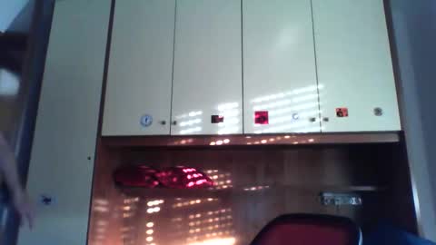 bluejoee online show from September 18, 4:22 pm