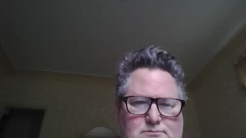 Snapshot of bluemoose70 chatting on October 20, 3:17 pm bluemoose70 online show from October 20, 3:17 pm
