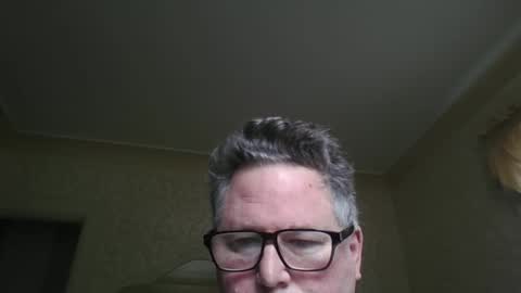 Snapshot of bluemoose70 chatting on September 27, 3:43 pm bluemoose70 online show from September 27, 3:43 pm