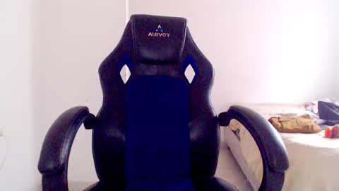  Hey guysI am BrendaWelcome my room online show from October 22, 10:11 pm