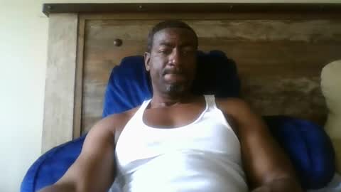 bluuthunder1914 online show from January 8, 5:08 pm