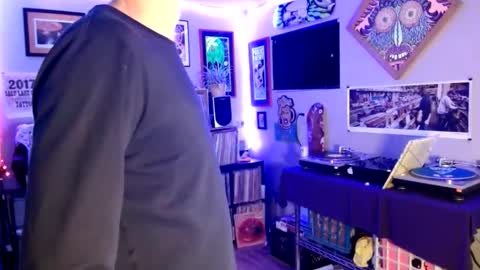 ZuperZexyZounds online show from December 8, 6:54 am