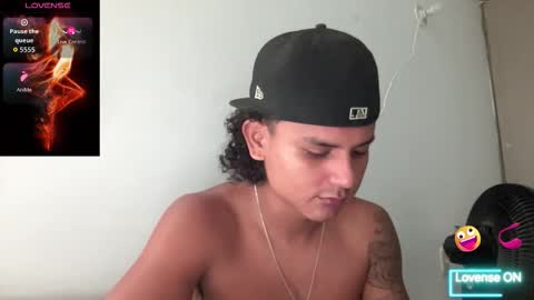 Bob  INDEPENDENT MODEL online show from November 11, 3:36 pm