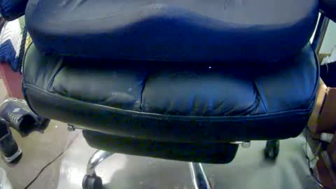 bobbie420_ online show from October 3, 1:48 am