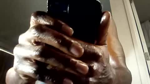 bobbiebone and company online show from December 20, 2:24 pm