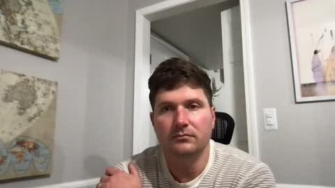 bobbylightfoot3 online show from December 20, 3:14 am