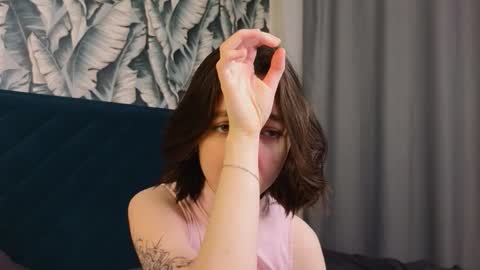 bondi_star online show from January 10, 11:26 am