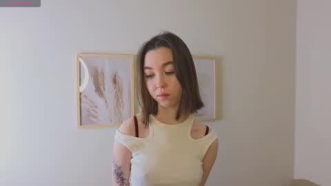 bondistar online show from November 6, 1:14 pm