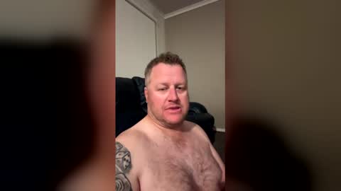 bonesy222 online show from March 6, 3:22 pm