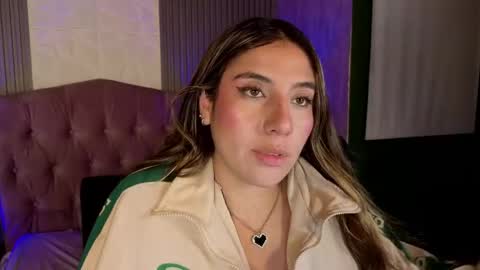 bonnali_lune online show from May 23, 5:36 am