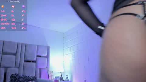 Bonnie Anderson  online show from October 5, 9:44 pm