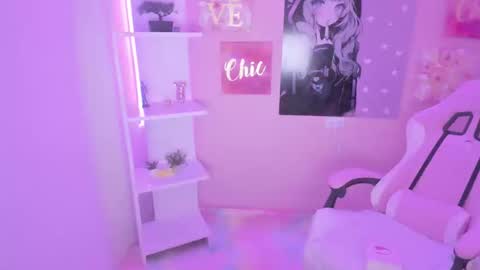 Bonnie online show from February 7, 2:26 pm