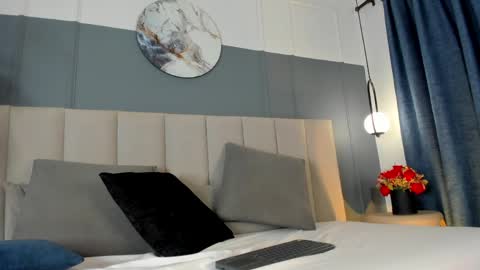 Bonnie online show from March 13, 2:15 am