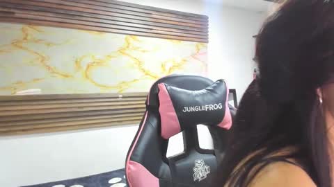 becky online show from October 28, 7:04 pm