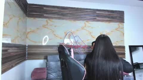 becky online show from August 8, 1:48 am
