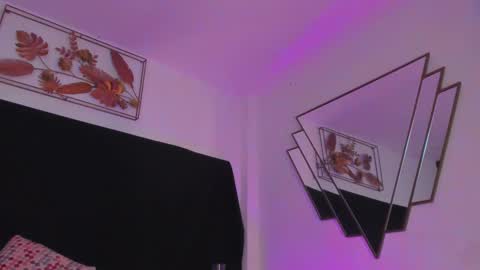   online show from January 8, 12:27 am