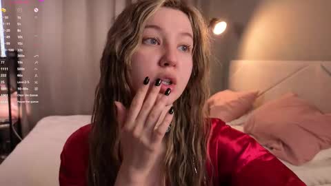 Eva online show from February 3, 4:44 pm