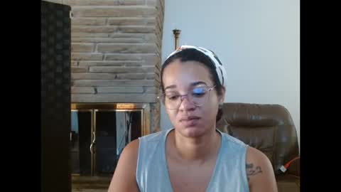 Queen Bon Vivantt online show from October 10, 1:50 pm