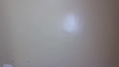 vee online show from April 14, 8:28 am