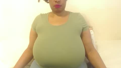 boobyqueen online show from September 11, 9:54 am