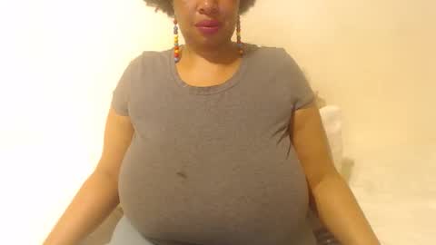 boobyqueen online show from September 15, 7:15 pm