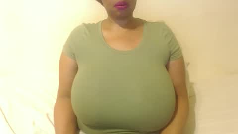 boobyqueen online show from September 10, 1:39 am