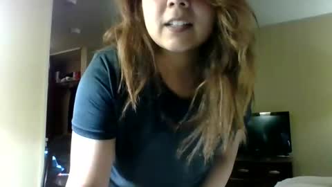 Divya online show from February 6, 10:23 pm