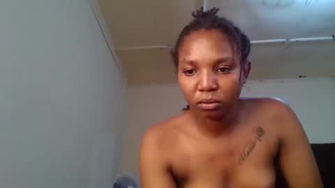 bootie_caramel online show from November 19, 7:23 pm