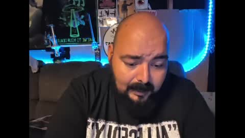 bossdeuce420 online show from April 18, 7:07 pm