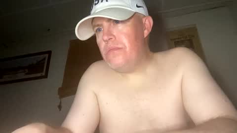 bostonirish45 online show from April 15, 2:37 am