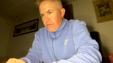 bostonirish45 online show from April 25, 6:04 am