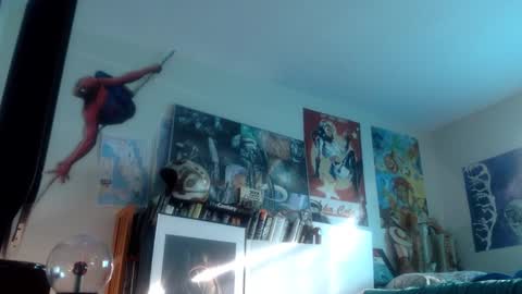 Bottomboo7 online show from October 28, 1:01 pm