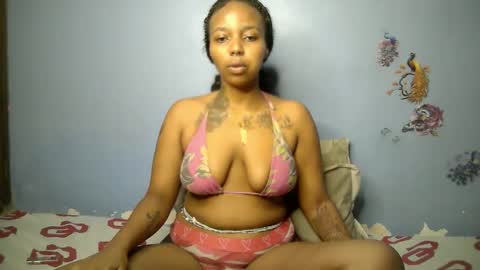 botty_queen online show from June 4, 3:07 pm