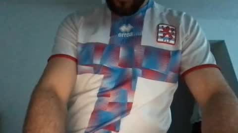 boualem92 online show from April 21, 7:04 am