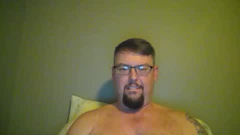 bowtieguy84 online show from March 23, 2:38 am