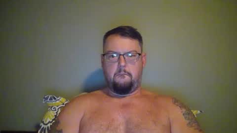 bowtieguy84 online show from September 15, 12:17 pm