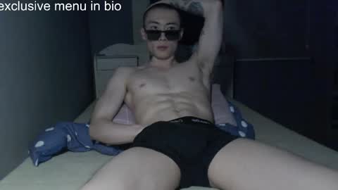 boxman556990 online show from May 19, 6:04 pm